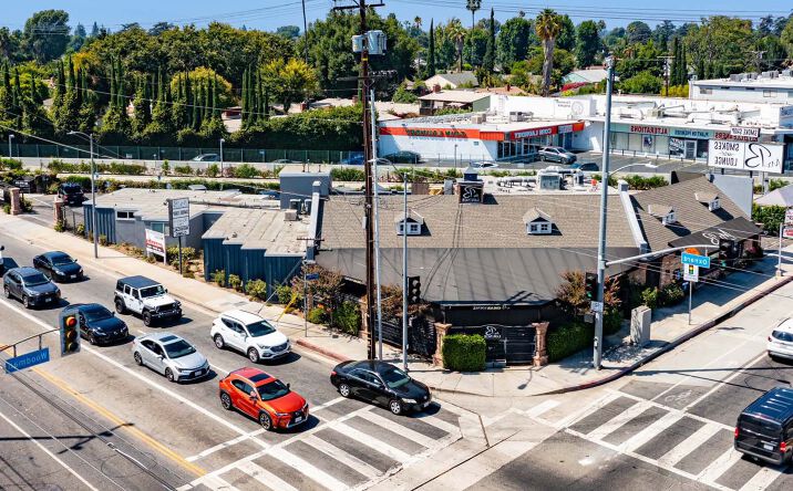 Pictures of Mixed Use property located at 6000 Woodman Avenue, Los Angeles, CA 91401 for sales - image #1