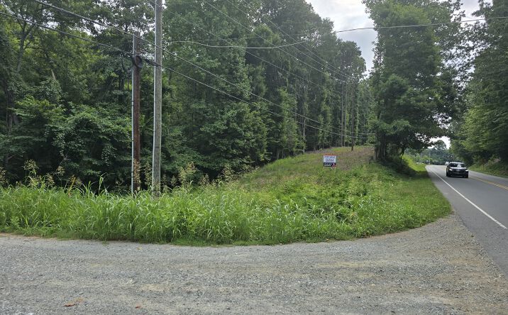 Pictures of Land property located at US-70, Hillsborough, NC 27278 for sales - image #1