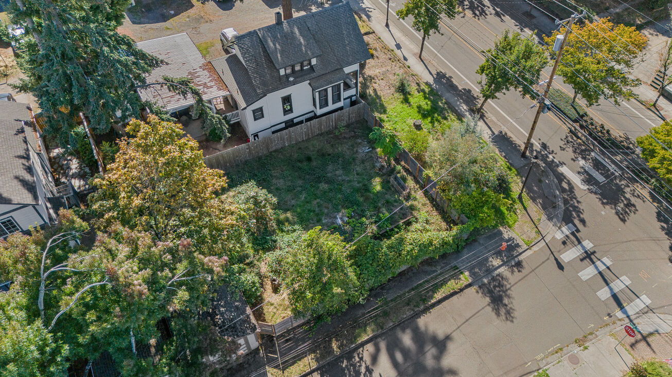 149 Molalla Ave, Oregon City, OR 97045