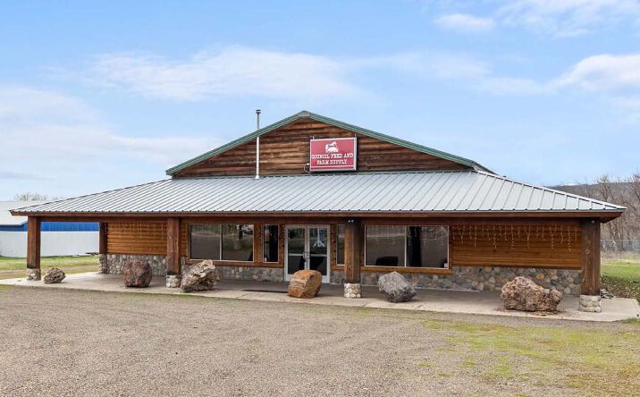 Pictures of Retail, Office, Industrial property located at 2029 Hwy 95, Council, ID 83612 for sales - image #1