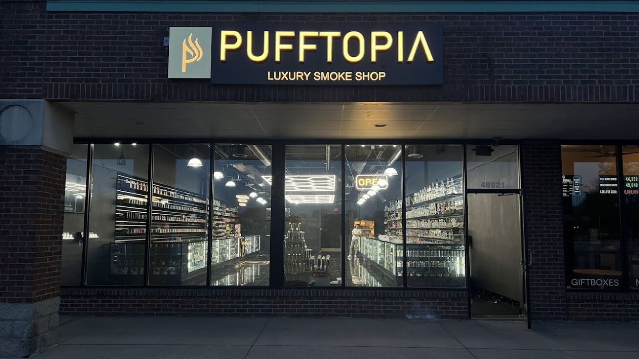 48921 Hayes Rd, Shelby Township, MI 48315