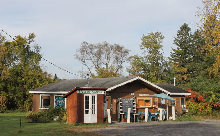 Pictures of Special Purpose property located at 5854 State Highway 30, Florida, NY 12010 for sales - image #1
