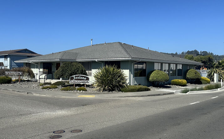 Pictures of Office, Land property located at 1001 Loni Drive 1003 Loni Drive, Fortuna, CA 95540 for comps - image #1