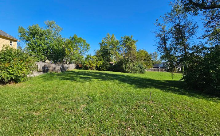 Pictures of Land property located at 0 Second Avenue, Urbancrest, OH 43123 for sales - image #1