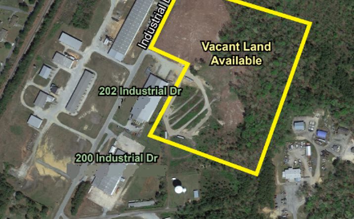 Pictures of Land property located at 204 Industrial Dr, Emporia, VA 23847 for sales - image #1