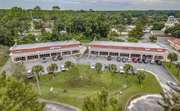 Pictures of Retail property located at 27 Azalea Dr, Crawfordville, FL 32327 for sales - image #1