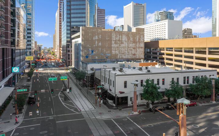 Pictures of Retail property located at 130 E Washington St, Phoenix, AZ 85004 for sales - image #1