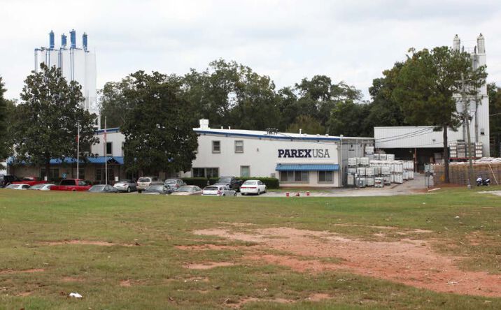 Pictures of Industrial property located at 1870 S Stone Mountain Lithonia Rd, Lithonia, GA 30058 for sales - image #1