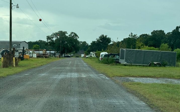 Pictures of Industrial property located at 39417 Babin Rd, Gonzales, LA 70737 for sales - image #1