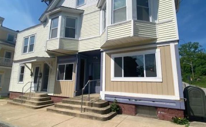 Pictures of Mixed Use, Multifamily, Retail property located at 22 Hunters Ave, Norwich, CT 06380 for sales - image #1