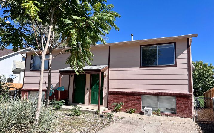 Pictures of Multifamily property located at 2024 - 2026 Lincoln Street, Longmont, CO 80501 for sales - image #1