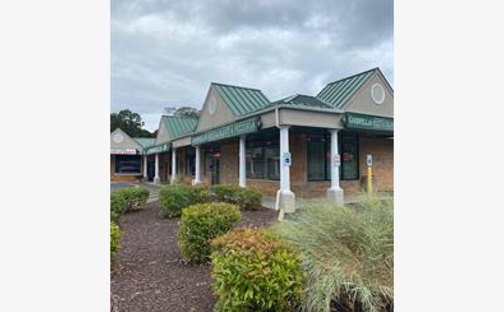 Pictures of Retail property located at 47 Vassar Rd, Poughkeepsie, NY 12603 for sales - image #1