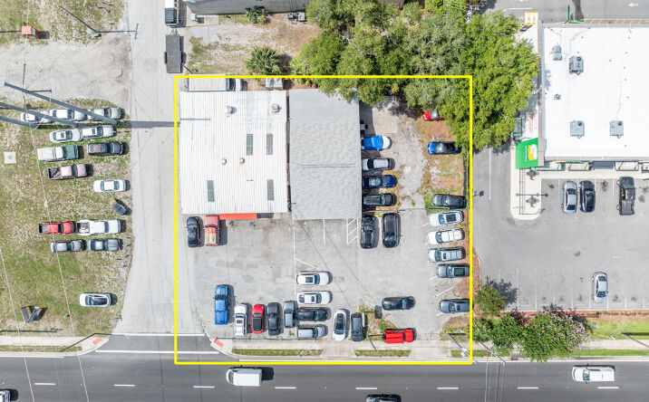 Pictures of Retail property located at 800 - 806 West State Road 434, Longwood, FL 32750 for sales - image #1