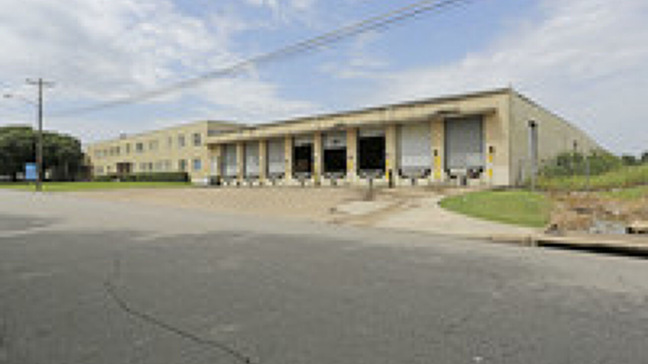 2743 Pierce St., Dallas, TX 75233