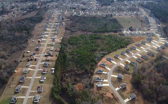 Pictures of Land property located at 33.778144, -85.811200, Weaver, AL 36265 for sales - image #1