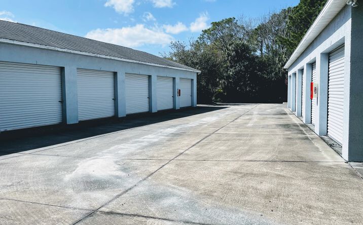Pictures of Self Storage property located at 2230 Mimosa Dr, Merritt Island, FL 32953 for sales - image #1