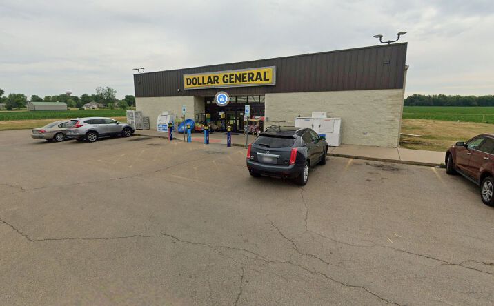 Pictures of Retail property located at 601 S 7th St, Wyoming, IL 61491 for sales - image #1