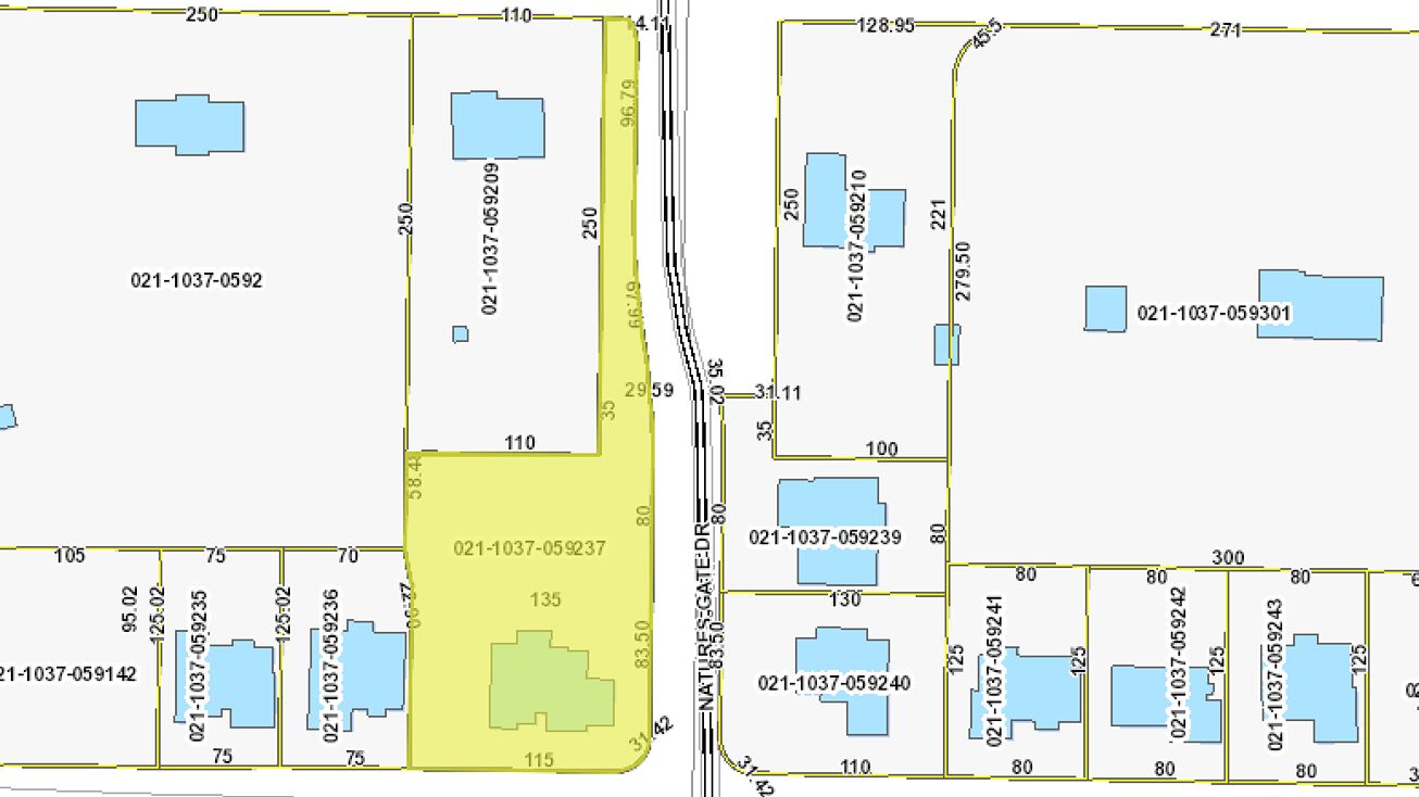 25655 Rolling Hills Dr, South Bend, IN 46628 | Crexi.com