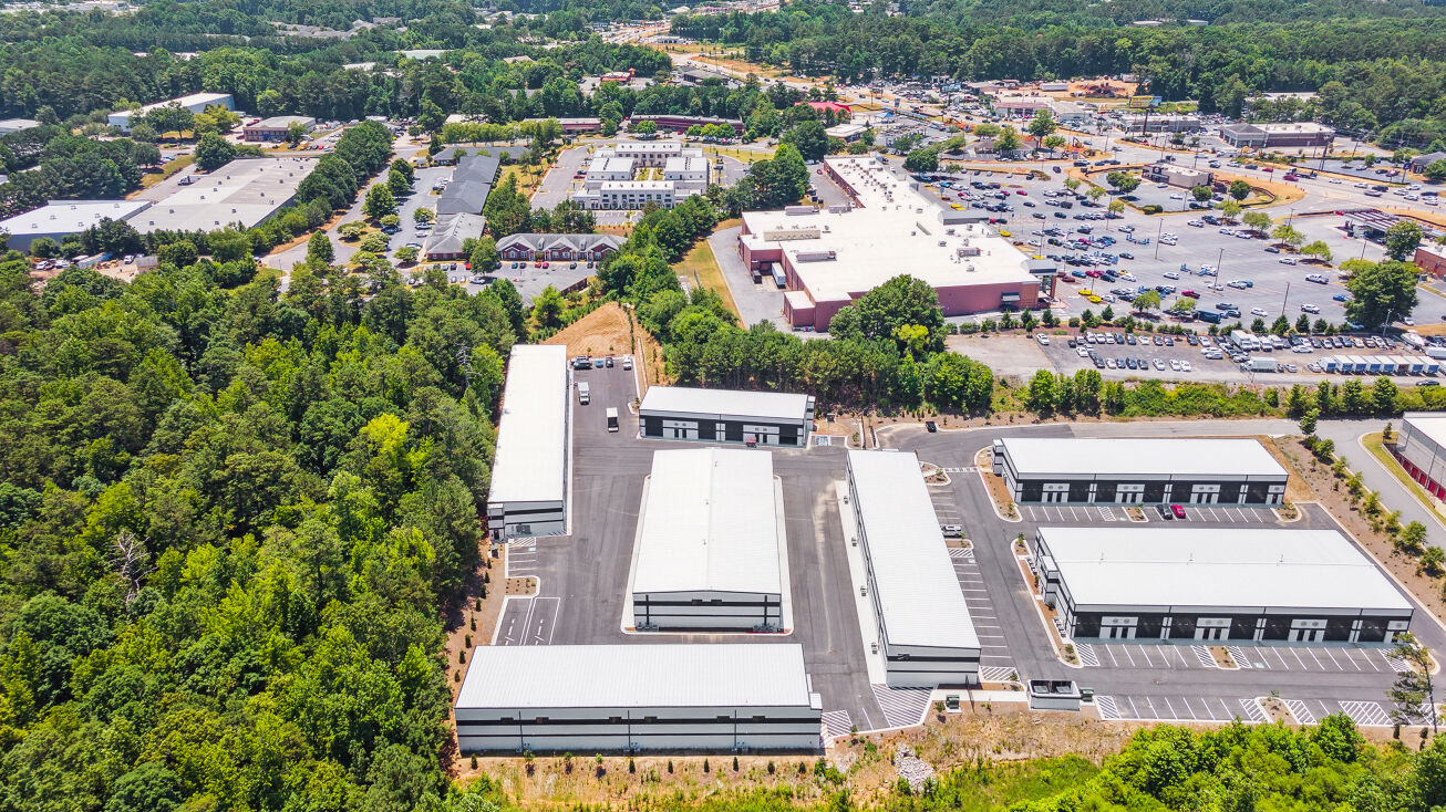 5735 Stables Wy, Alpharetta, GA 30004