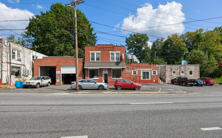 Pictures of Multifamily, Retail property located at 851 S Prince St, Lancaster, PA 17603 for sales - image #1