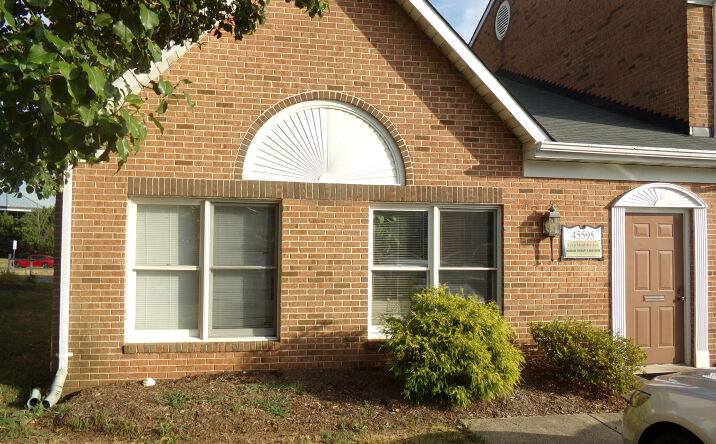 Pictures of Office property located at 45593/45595 Shepard Dr, Sterling, VA 20164 for sales - image #1
