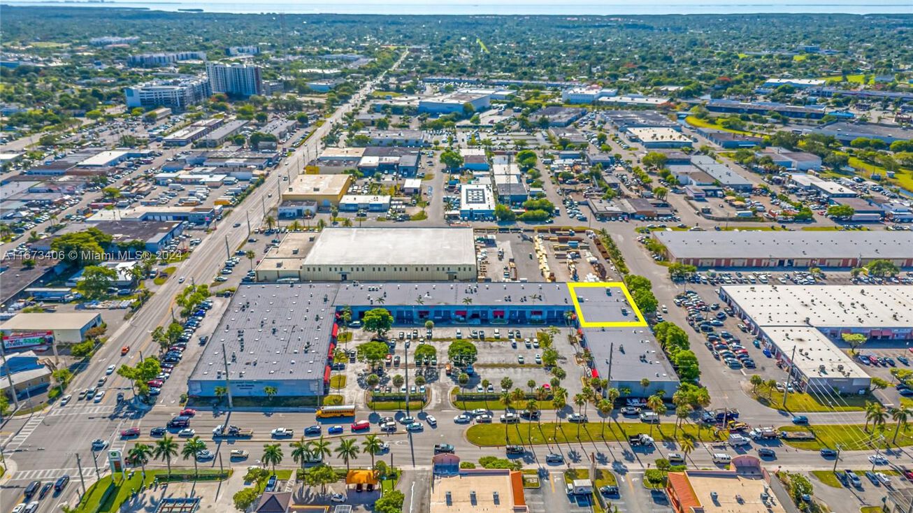 18635 SW 107th Ave, Cutler Bay, FL 33157