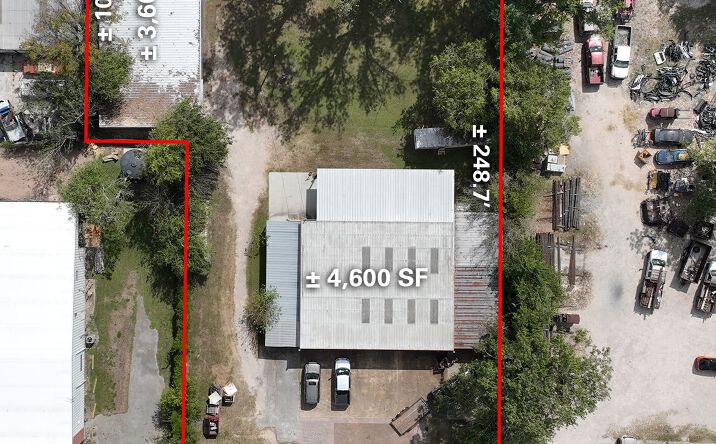 Pictures of Office, Industrial property located at 9303 Zaka Rd, Houston, TX 77064 for sales - image #1