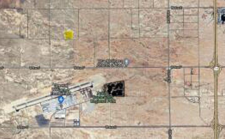 Pictures of Land property located at Avenue E6 / 47th St W, Quartz Hill, CA 93536 for sales - image #1