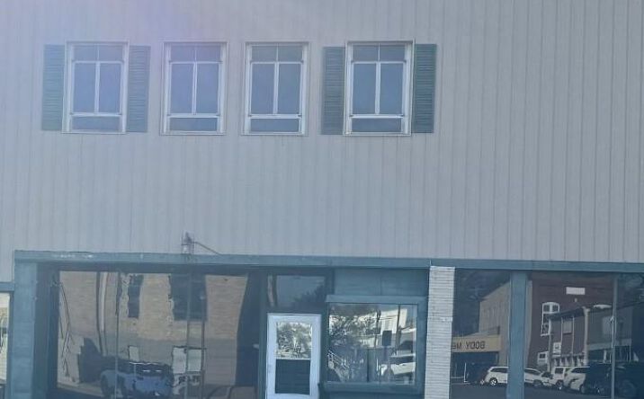 Pictures of Retail property located at 105 N Main Street, Kennett, MO 63857 for sales - image #1
