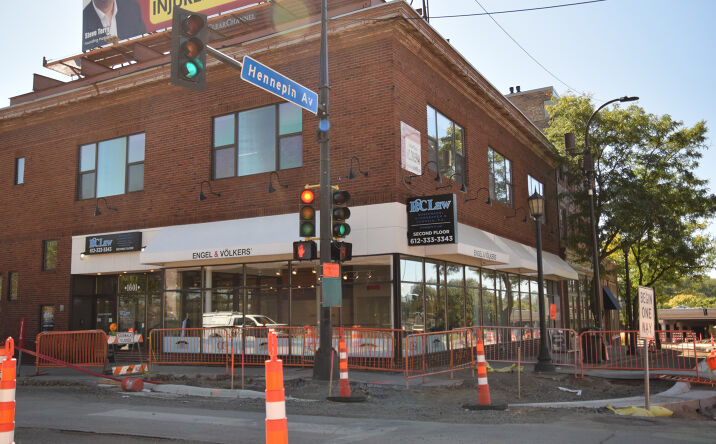Pictures of Office property located at 1601 Hennepin Ave, Minneapolis, MN 55403 for sales - image #1