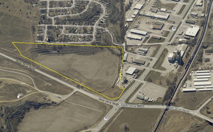 Pictures of Land property located at SE Corner of US Business 75 & Outer Drive, Sioux City, IA 51108 for sales - image #1