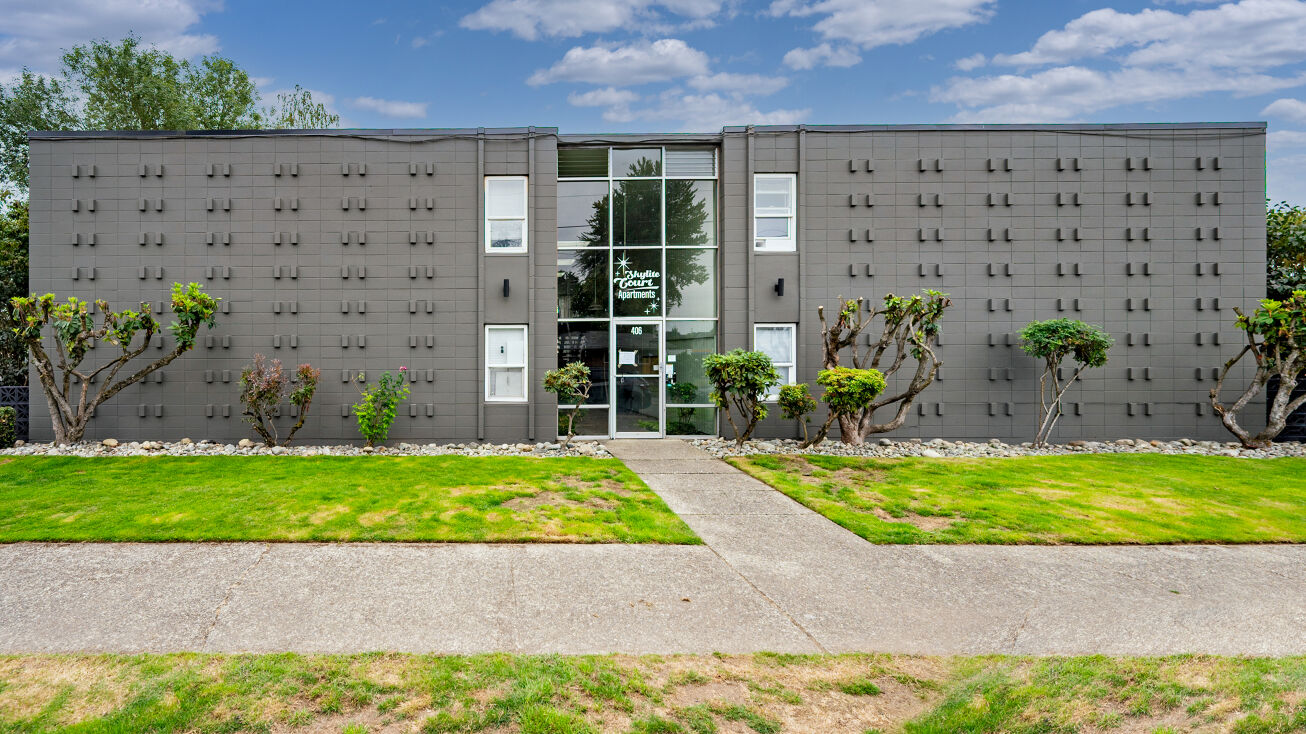 406 E St, Kent, WA 98031