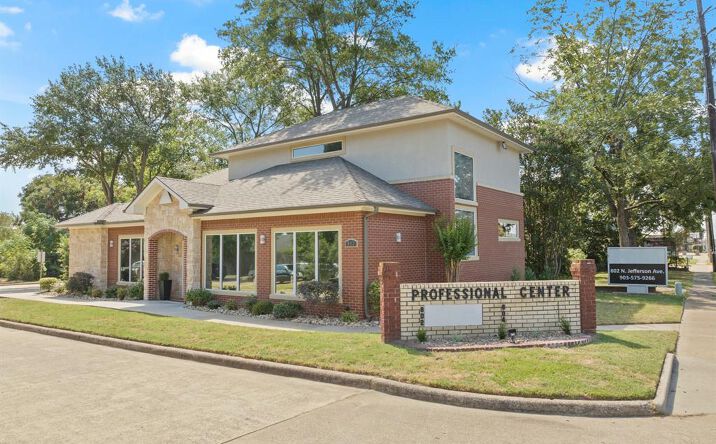 Pictures of Land property located at 802 N Jefferson Ave, Mount Pleasant, TX 75455 for sales - image #1