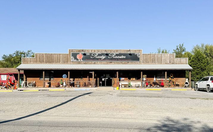 Pictures of Office property located at 1301 N Main St, McAlester, OK 74501 for sales - image #1