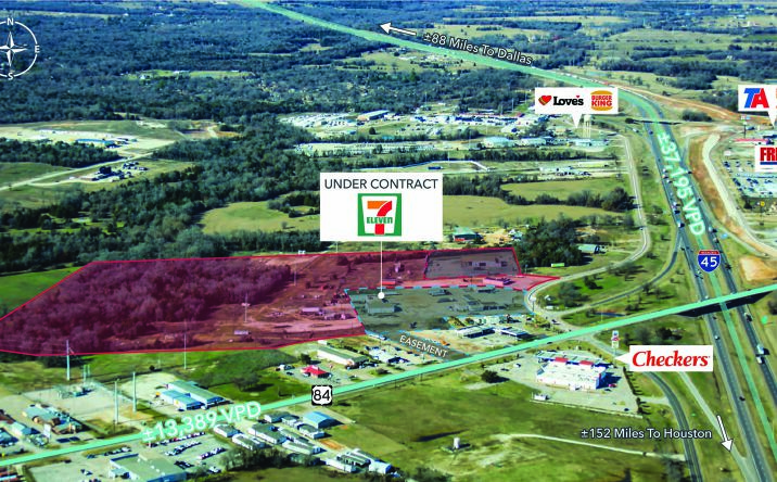 Pictures of Land property located at I-45 & US Highway 84, Fairfield, TX 75840 for sales - image #1