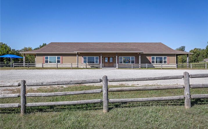 Pictures of Retail, Office, Special Purpose property located at 3536 NW Gower Road, Gower, MO 64454 for sales - image #1