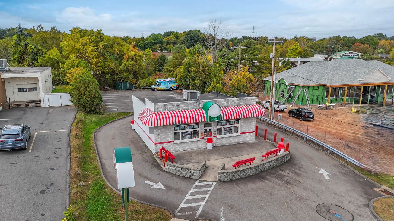 1738 Silas Deane Highway, Rocky Hill, CT 06067