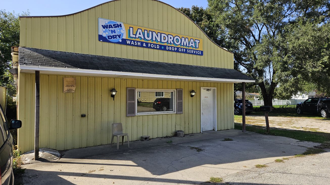 Pictures of Retail, Land property located at 1245 E Bluff, Marseilles, IL 61341 for sales - image #1