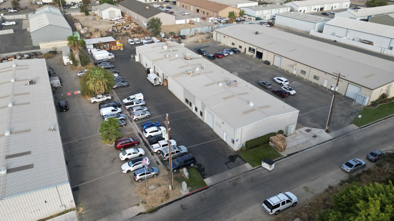 1723 Elzworth St, Bakersfield, CA 93312