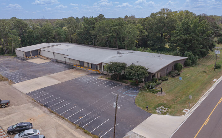 Pictures of Industrial property located at 1014 N Flowood Dr, Flowood, MS 39232 for sales - image #1