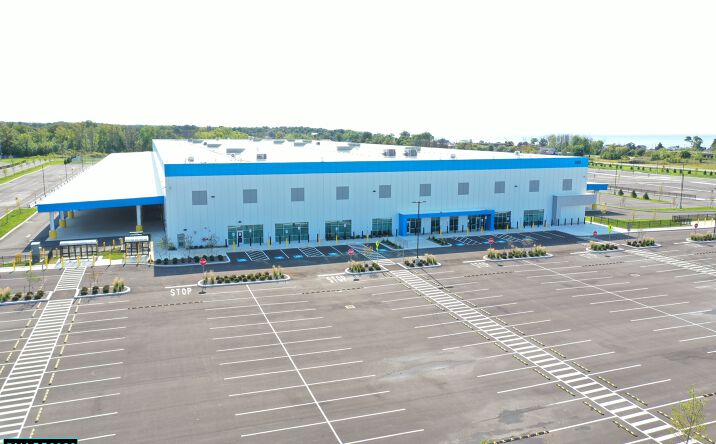 Pictures of Industrial property located at 3920 Bayview Rd, Buffalo, NY 14219 for sales - image #1