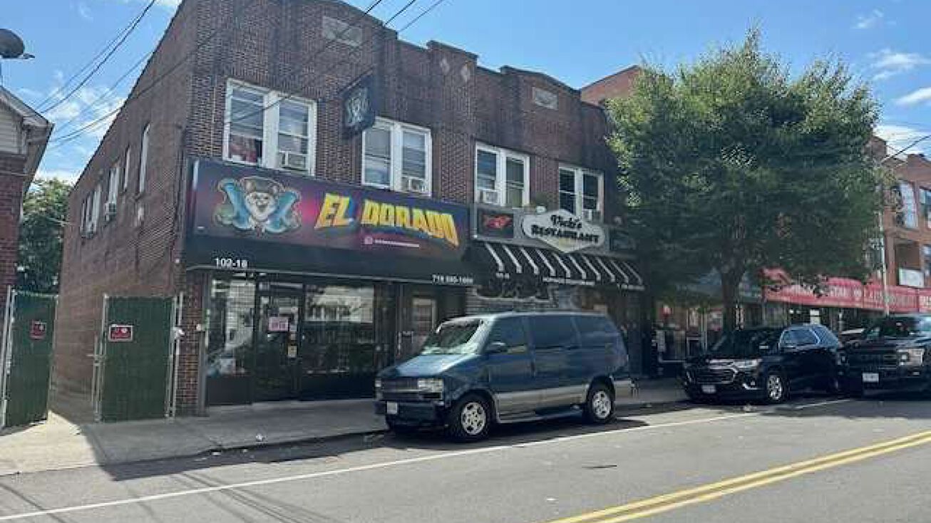 1021618 43rd Ave, Queens, NY 11368