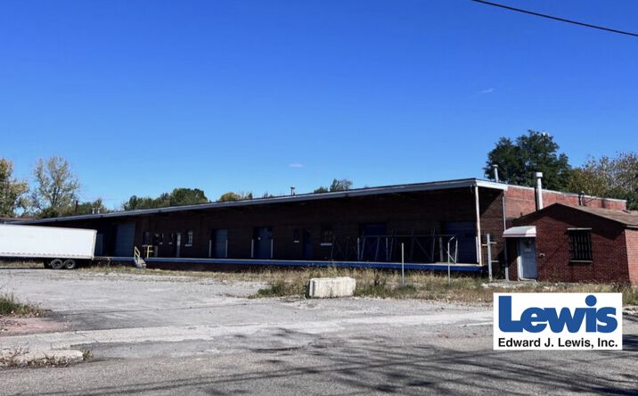 Pictures of Industrial property located at 58 Hubbard Rd, Youngstown, OH 44505 for sales - image #1