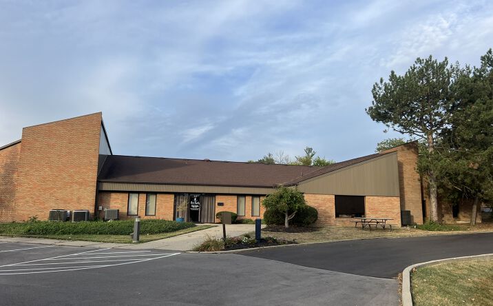 Pictures of Office property located at 230 Thomas More Pkwy, Crestview Hills, KY 41017 for sales - image #1