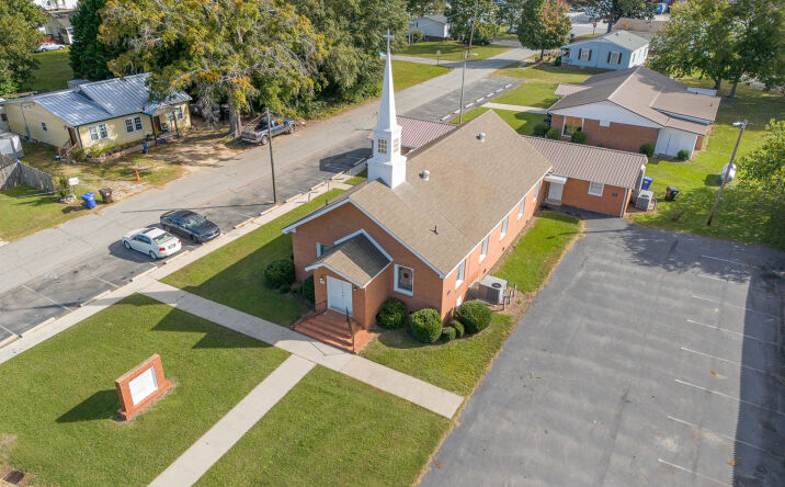 Pictures of Office, Special Purpose property located at 178 N Railroad St, Coats, NC 27521 for sales - image #1