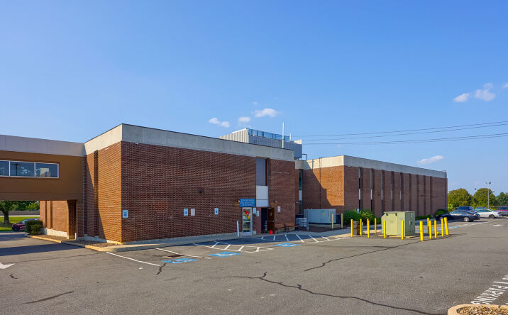 Pictures of Office property located at 625 Spring St, Wyomissing, PA 19610 for sales - image #1