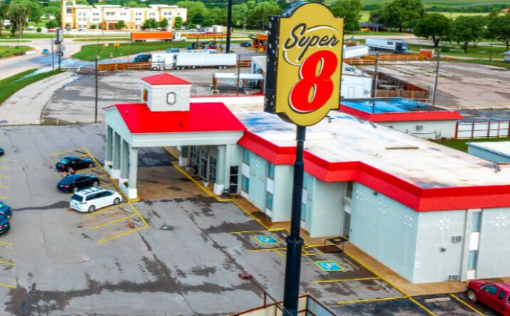 Pictures of Hospitality property located at 2801 E State Hwy 66, Elk City, OK 73644 for sales - image #1