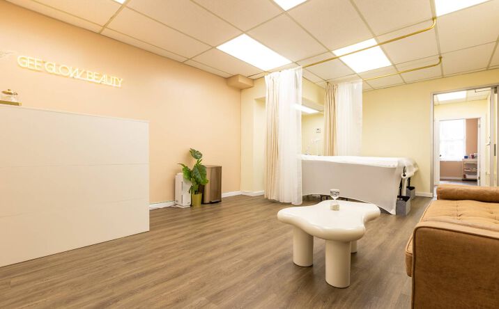 Pictures of Office property located at 210 Canal Street, New York, NY 10013 for sales - image #1