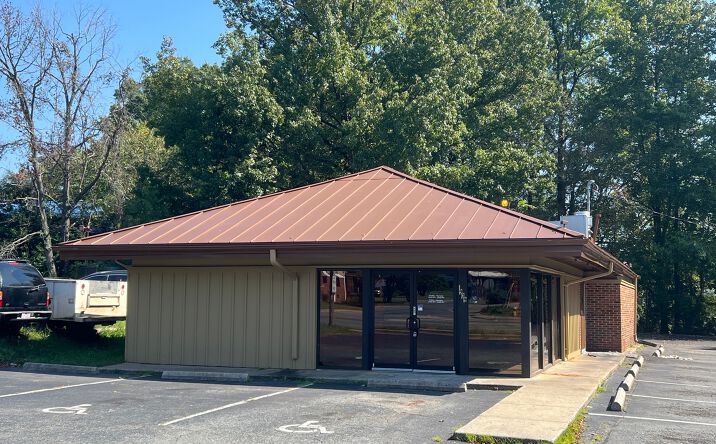 Pictures of Retail property located at 1909 Milton Rd, Charlotte, NC 28215 for sales - image #1
