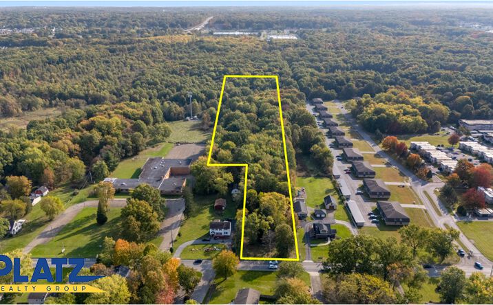 Pictures of Land property located at 907 North Rd SE, Warren, OH 44484 for sales - image #1